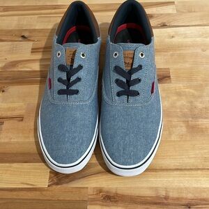Levi’s Comfort Shoes